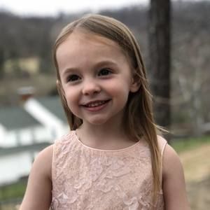 Meet your Posher, Kendra